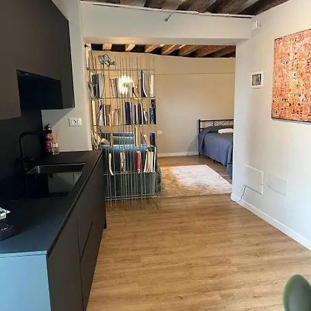 Piccola Perla Sul Canale